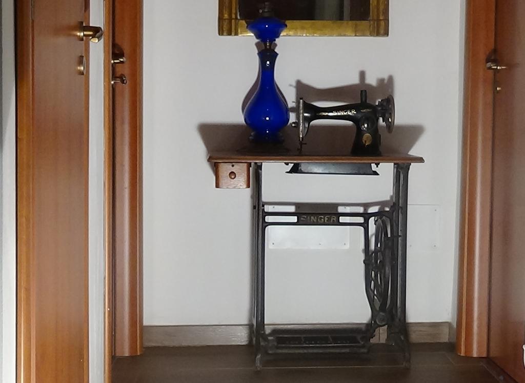 Bed And Breakfast Adduci'S House ローマ エクステリア 写真
