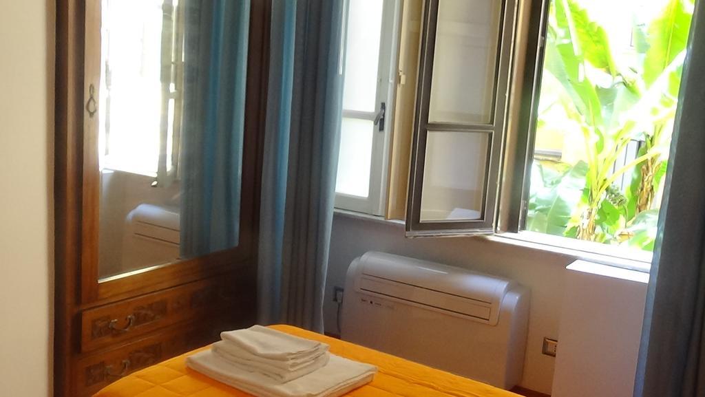 Bed And Breakfast Adduci'S House ローマ エクステリア 写真