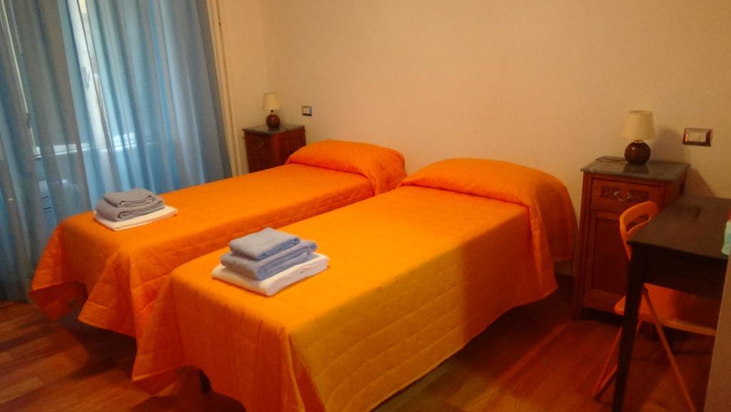 Bed And Breakfast Adduci'S House ローマ エクステリア 写真